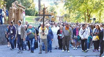 Fill 440x240 lourdes via crucis 2 440x240