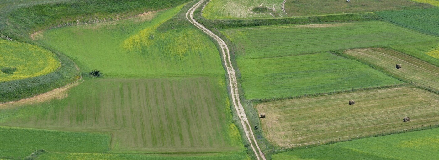 Fill 1400x510 nature g9ce15fb12 1920