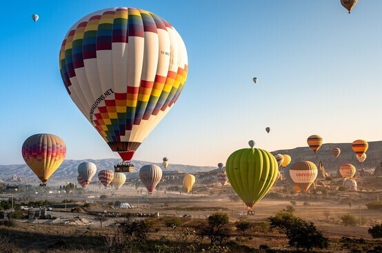 Fill 554x368 hot air balloons 4561267 1280