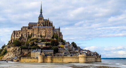 Fill 440x240 mont saint michel
