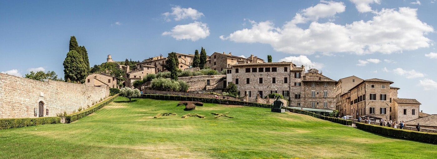 Fill 1400x510 assisi 07